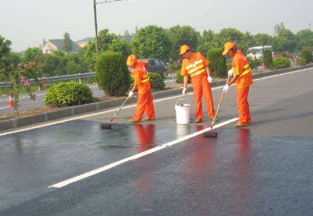 阳泉 彩色路面喷漆维修改色的使用寿命有多长？